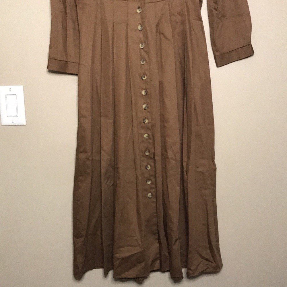 Zara Pleated Button Down Dress - Picture 6 of 14